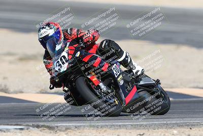 media/Dec-07-2025-CVMA (Sun) [[3e7d2de5dc]]/Race 7-Formula Lightweight Twins Shootout/